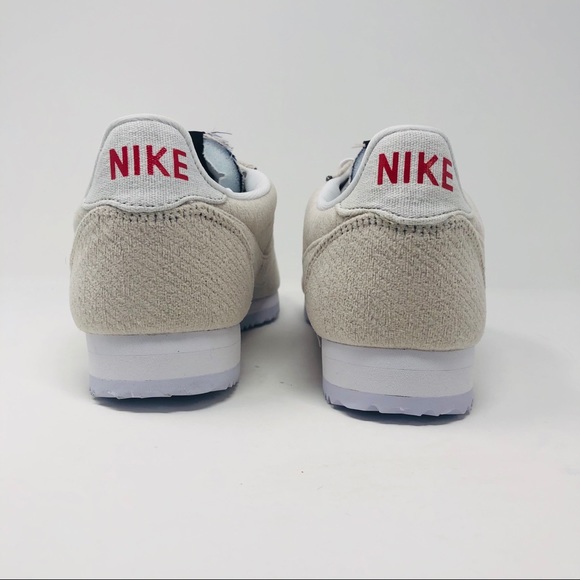 Nike Stranger Things Classic Cortez Upside Down - Picture 3 of 7